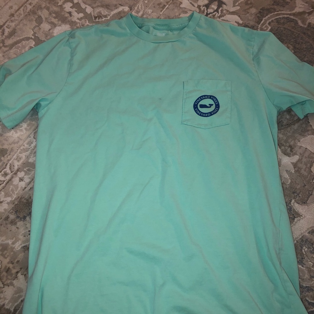 Vineyard vines T-shirt